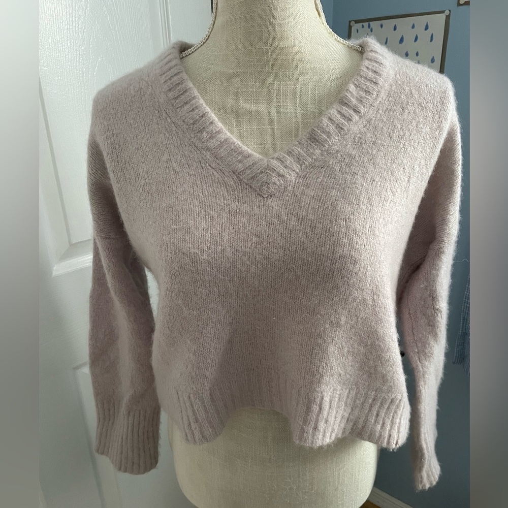 NAKEDCASHMERE V Neck Sweater-100% Cashmere-Light Lilac-Small